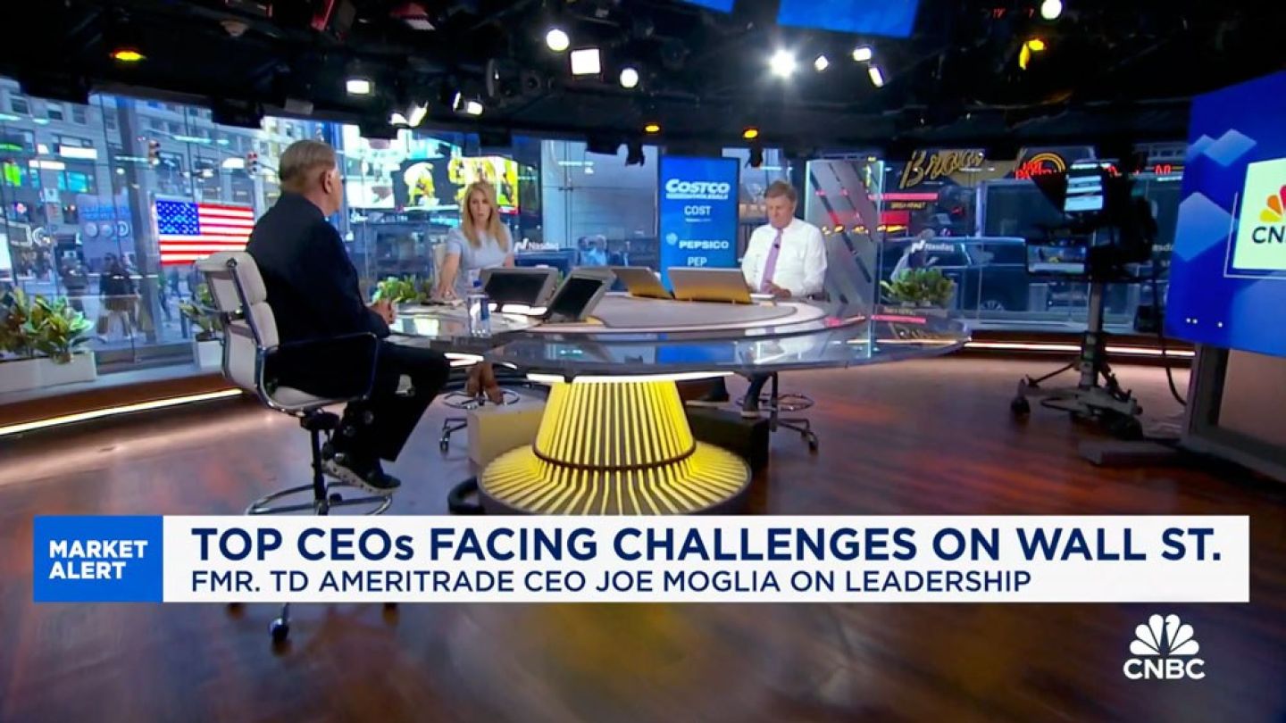 Joe Moglia Squawk Box Former TD Ameritrade CEO Joe Moglia on when top CE Os get in trouble Thumbnail